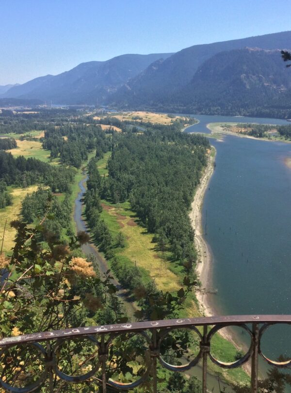 Beacon Rock by Cagey