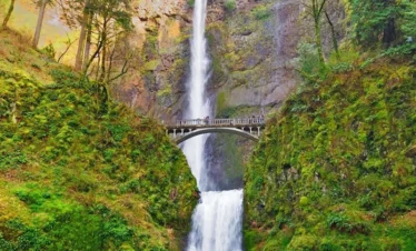 Multnomah_Falls